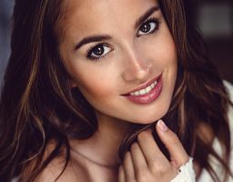 JULIA K.