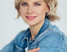 ALINA WA.