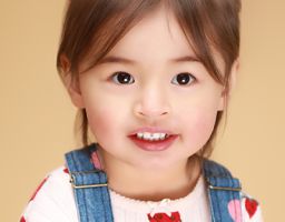 HANNA LI.